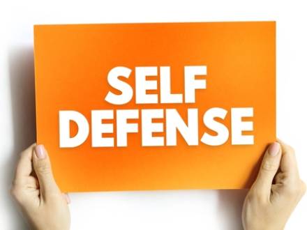 Aurora, IL domestic violence defense lawyer